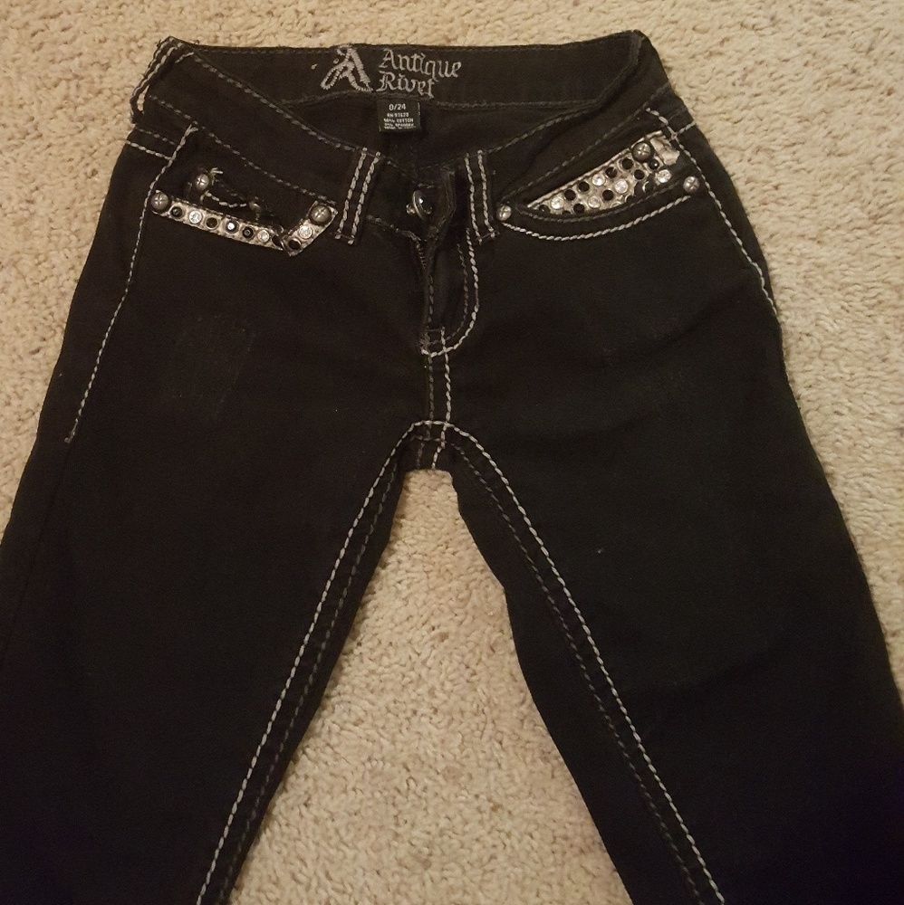 Super cute rhinestone jean!